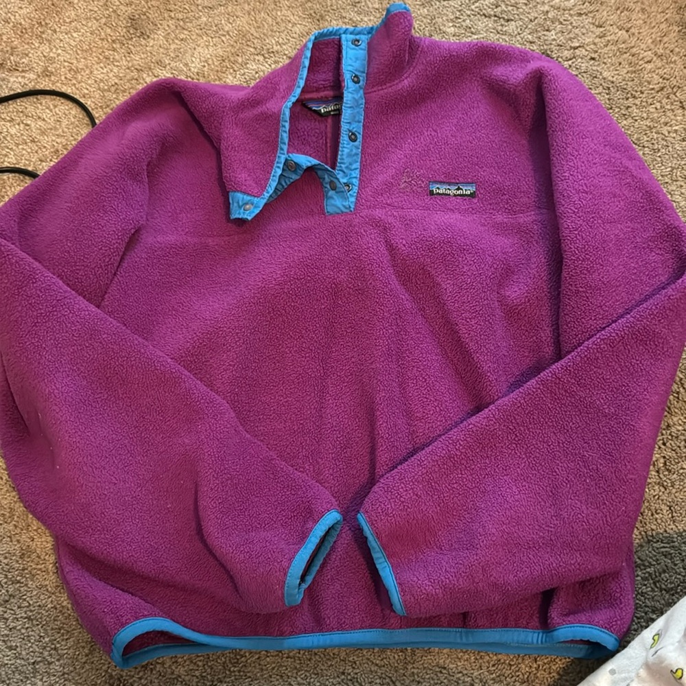 Patagonia purple sweater